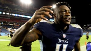 Miami Dolphins At Tennessee Titans Free Picks & Betting Predictions
