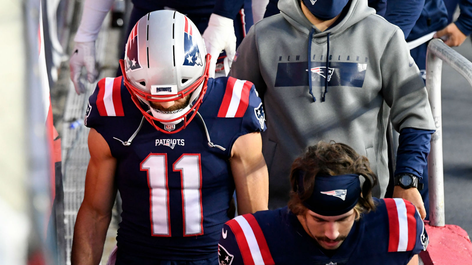 On The Money | NFL Week 7 Betting Recap: End of Patriots Era