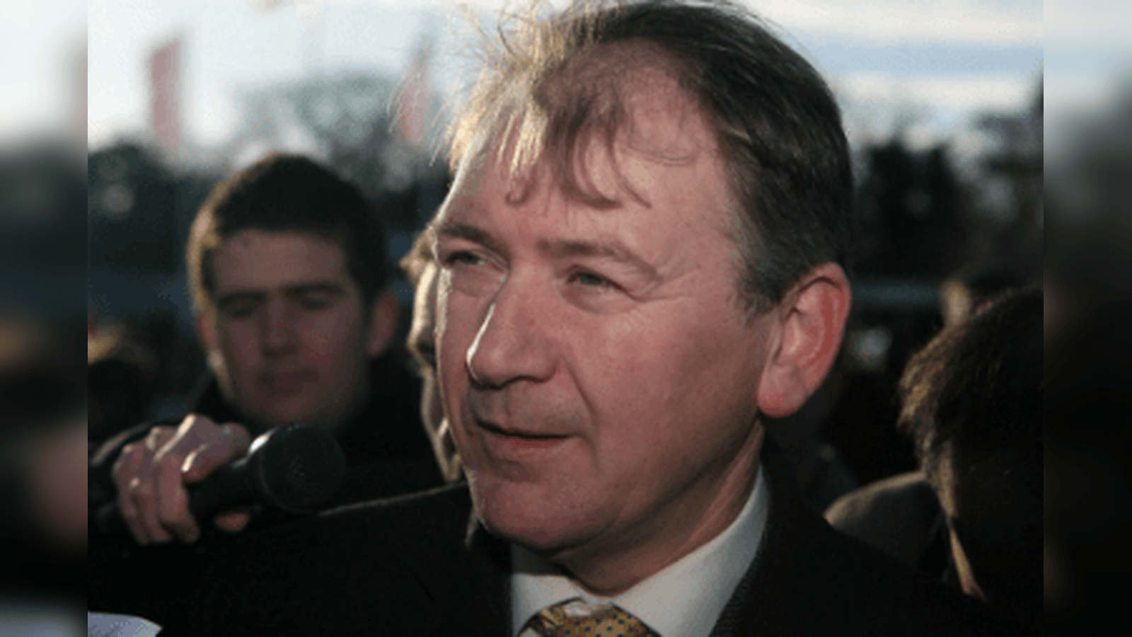 Ascot Betting Tips: Is Irish Raider Beatable In Holloway's?