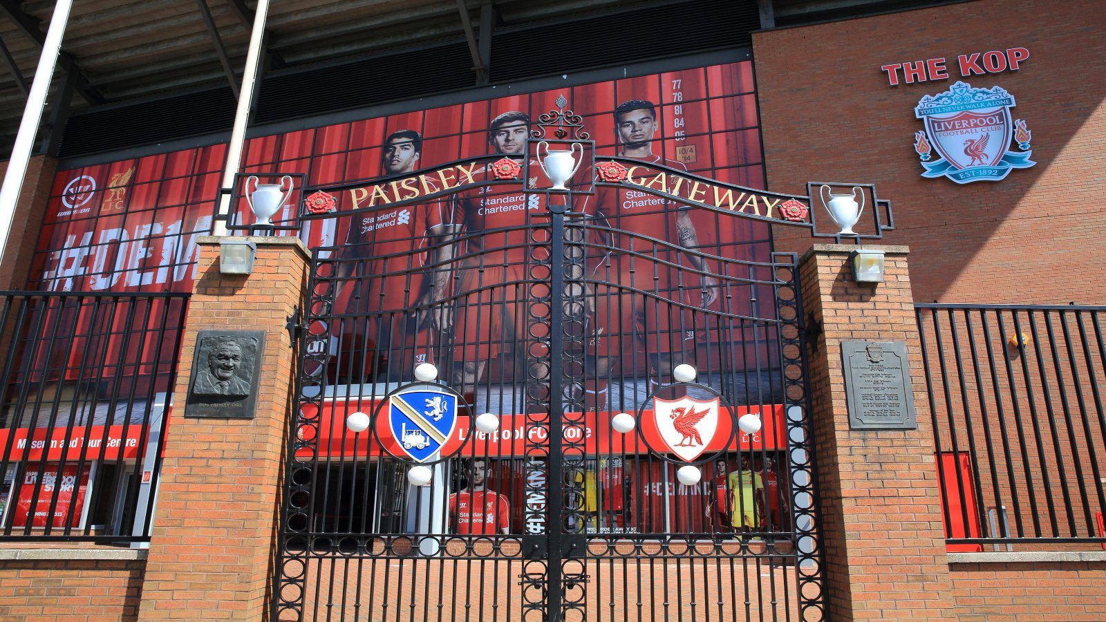 Next Liverpool Manager Betting Odds: Xabi Alonso, Luis Enrique In Waiting If Slot Sacked