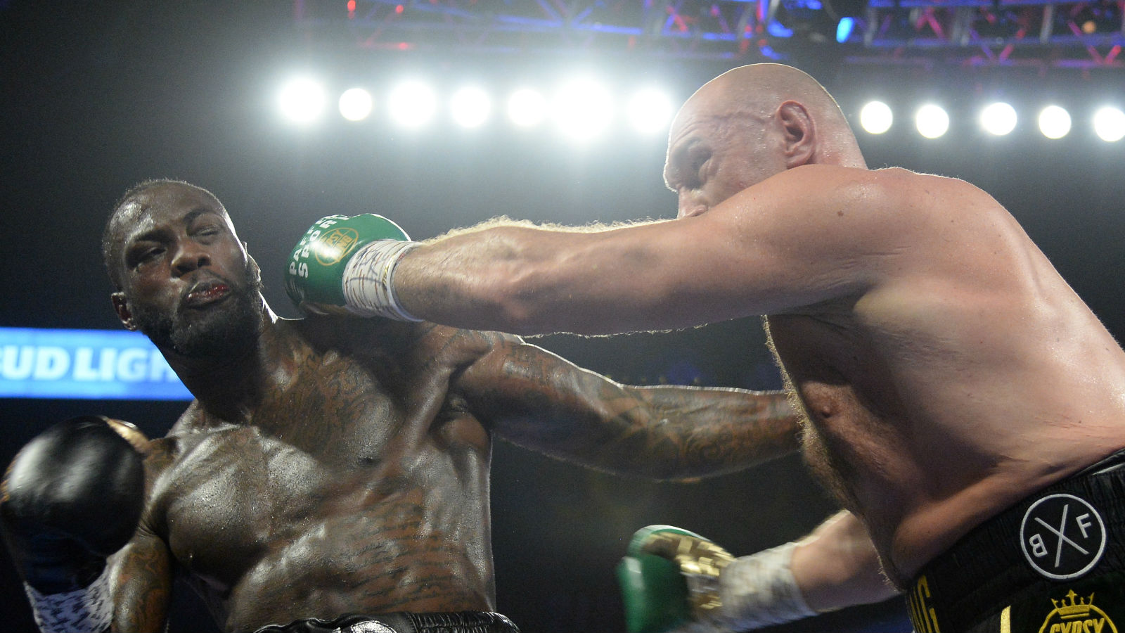 Tyson Fury Betting Favorite in Third Deontay Wilder Fight