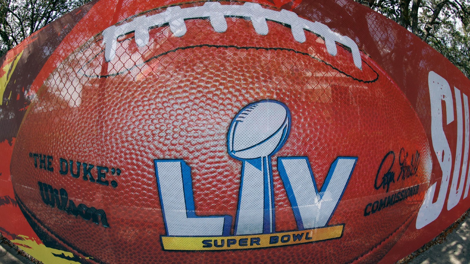 AGA: About 7.6 Million Super Bowl Bettors to Wager Online