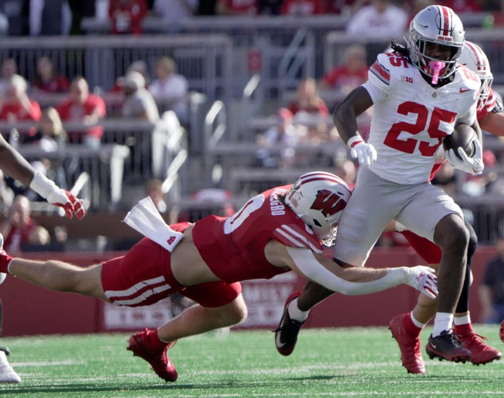 Ohio State running back Bo Jackson (25).