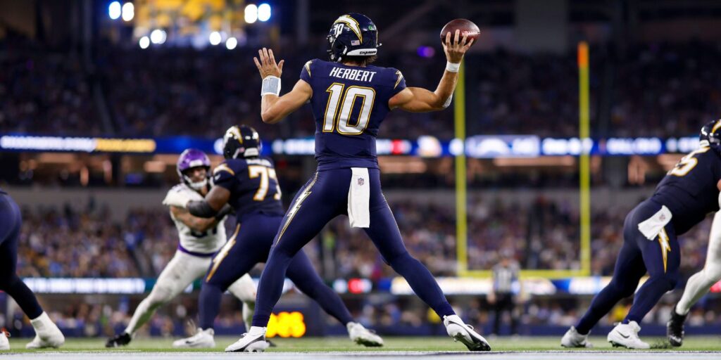 Los Angeles Chargers quarterback Justin Herbert (10) throws a pass (Sipa US/Alamy Live News)