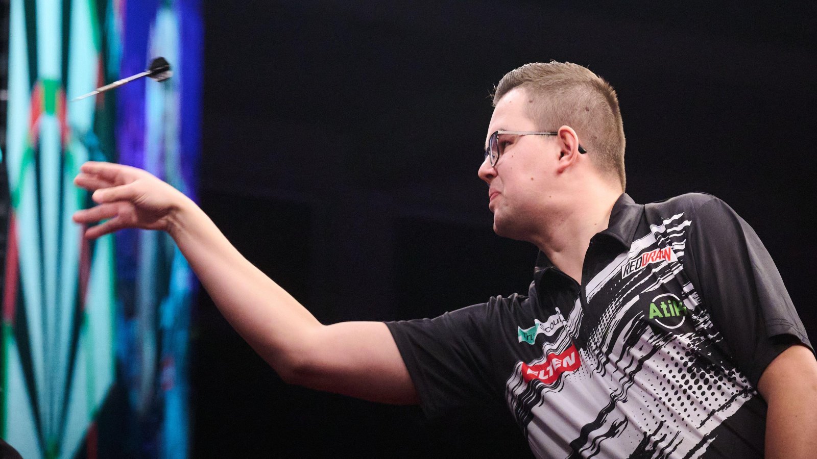 Darts Free Bets & Betting Offers - PDC World Masters 2026 Tips